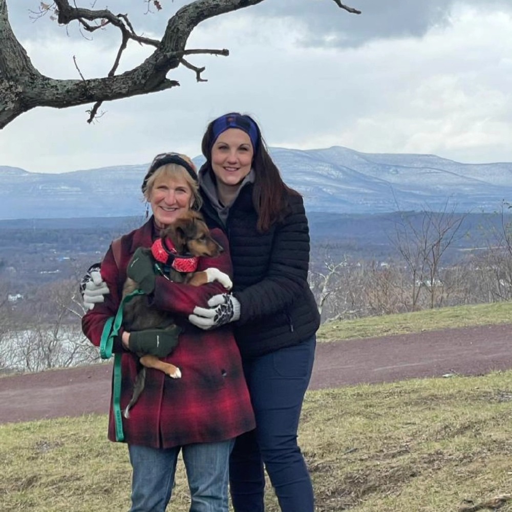 Meet your Posher, Joan